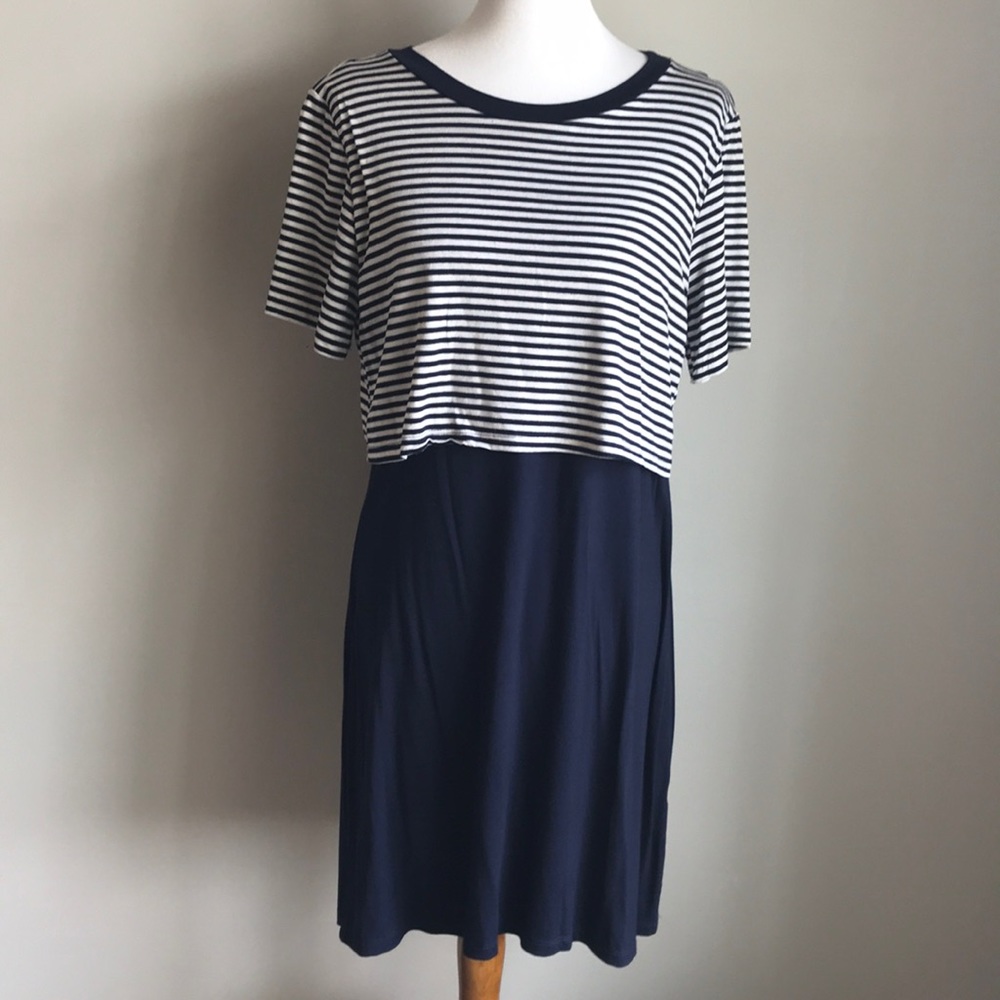 EZRA  |  Boutique Dress! NWOT! Size L